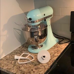 kitchen aid artisan 5qt mixer